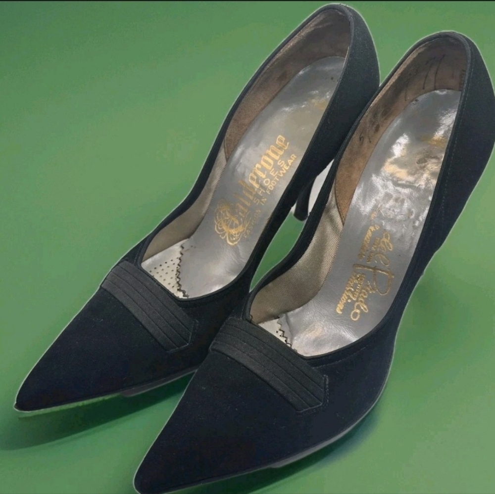 Gothic Vintage CALDERONE Italian Black Suede Heels Formal